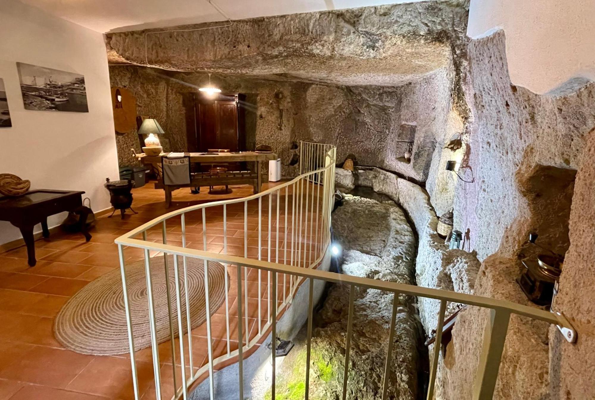 Sardinian Gallery Fonte ボーザ エクステリア 写真